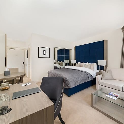 deluxe-suite-min